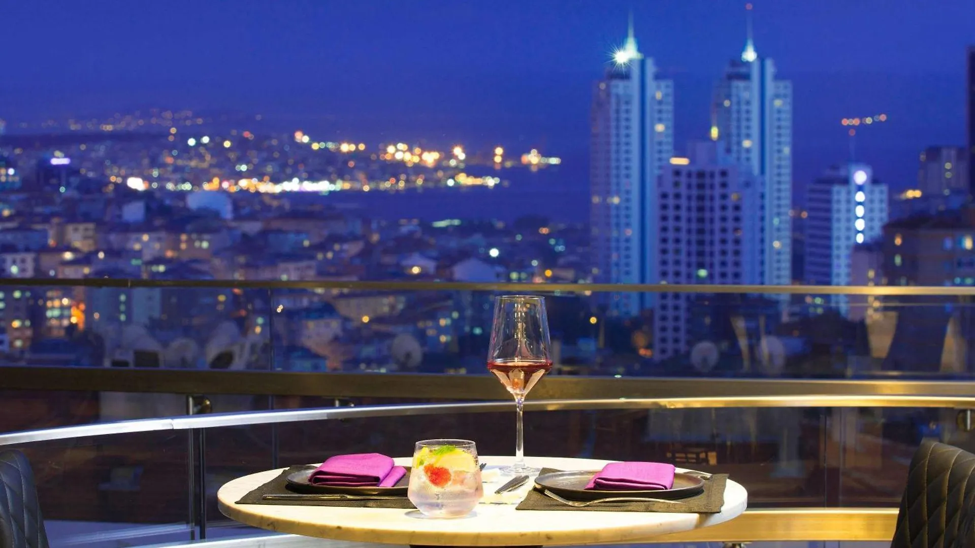Fairmont Quasar Istanbul Hotel