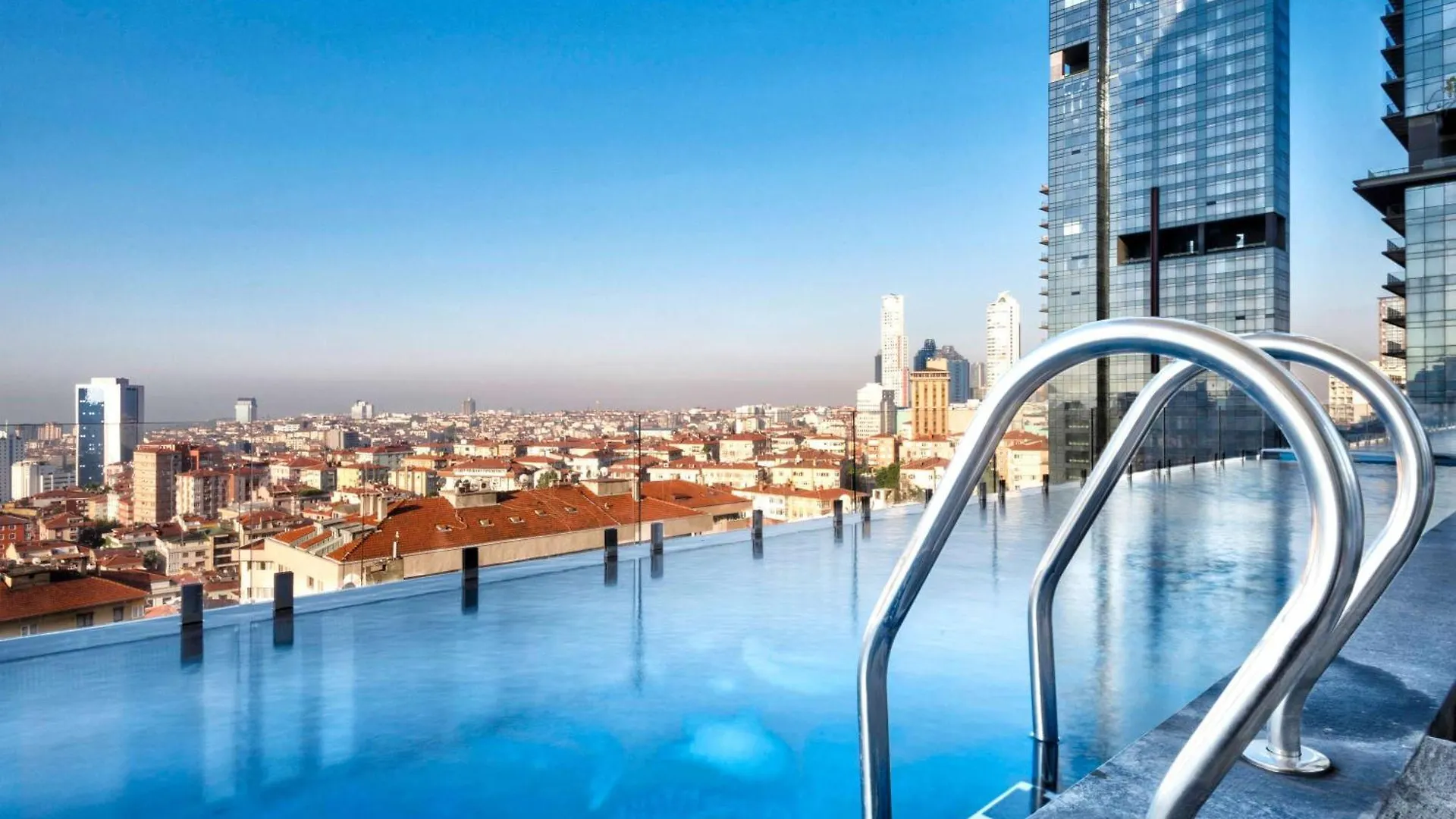 Fairmont Quasar Istanbul Hotel